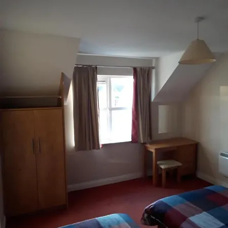 4 Bedroom By The Sea * Cork