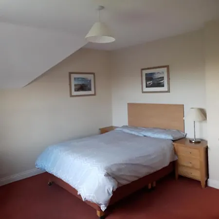 4 Bedroom By The Sea Holiday home Cork
