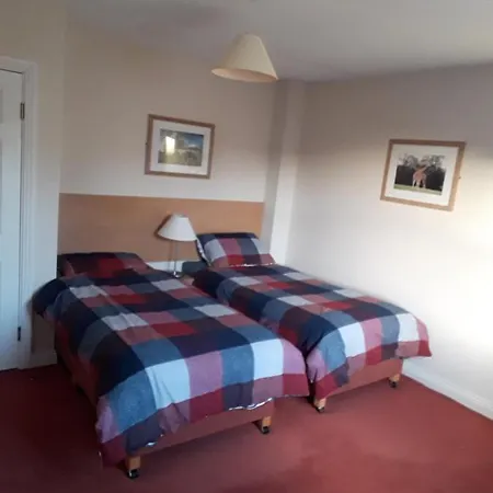 4 Bedroom By The Sea