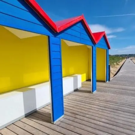 4 Bedroom By The Sea Holiday home Cork