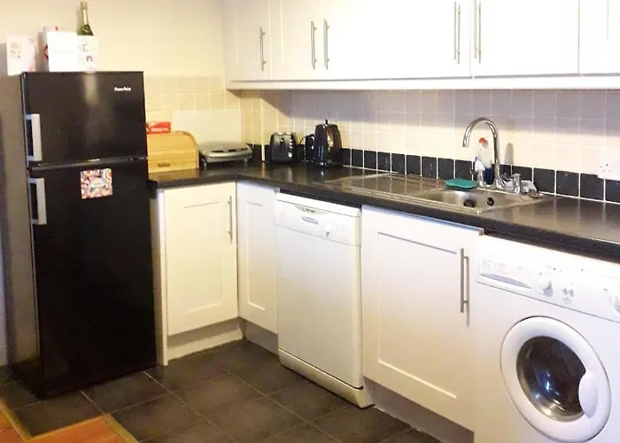 4 Bedroom By The Sea