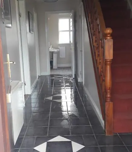 4 Bedroom By The Sea Feriehus Cork