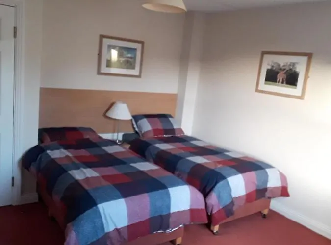 4 Bedroom By The Sea